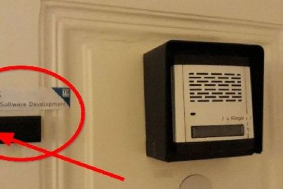 Detailed view doorbell TISS